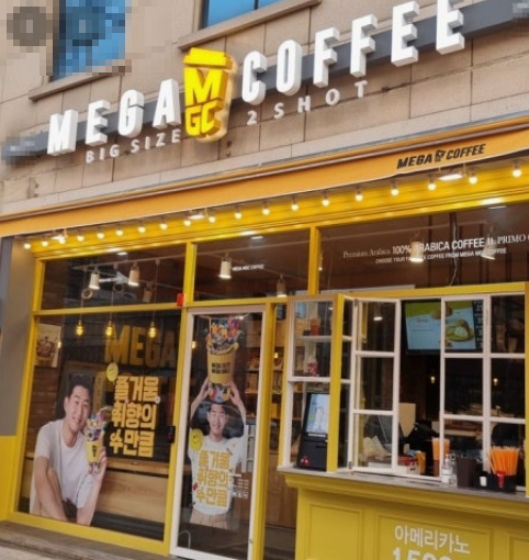 [송파구][메가커피] 동네 주민 수요가 탄탄한 주거 상권의 매장입니다